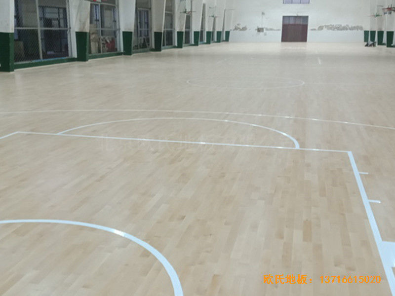 河北滄州體育學(xué)?；@球館體育地板施工案例3