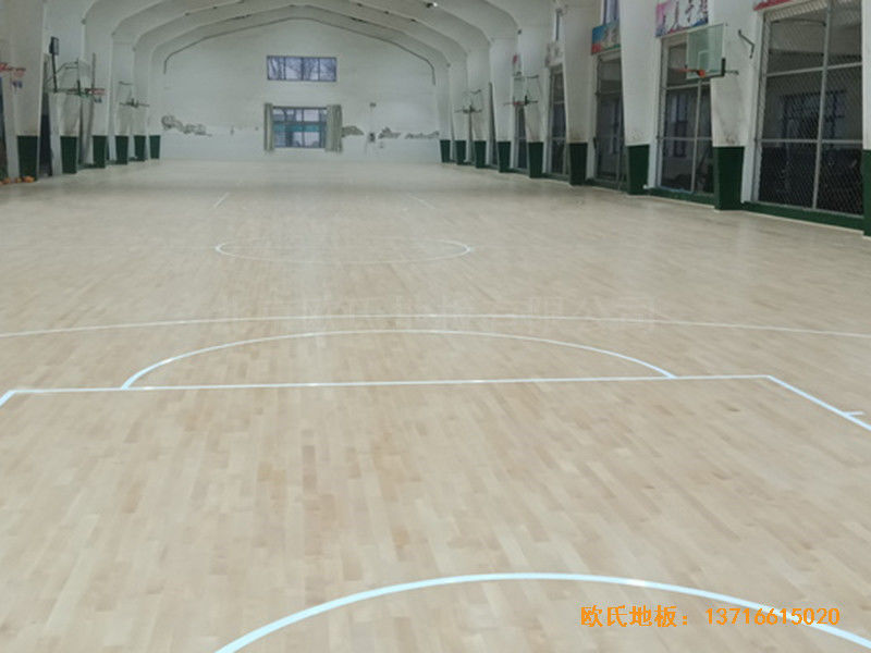 河北滄州體育學(xué)?；@球館體育地板施工案例5