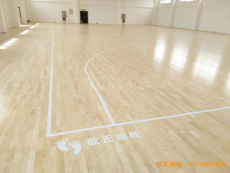 南京浦口黨?；@球館體育地板施工案例3