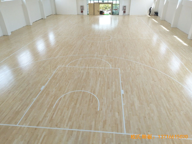 南京浦口黨?；@球館體育地板施工案例5
