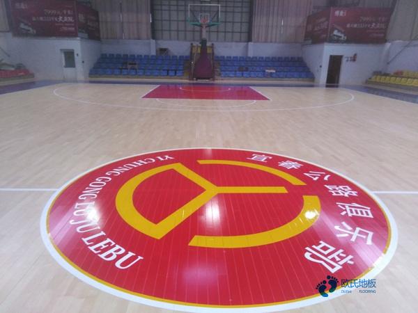 運動木地板的養(yǎng)護和防潮措施是什么？
