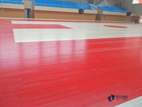 體育專(zhuān)用木地板公司