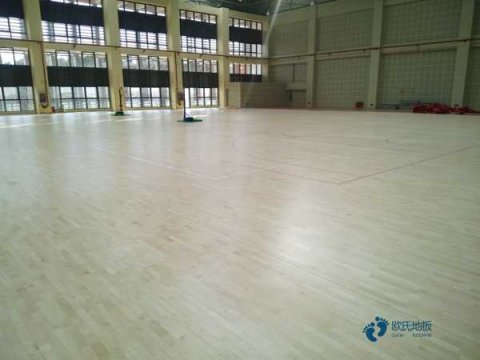 籃球館實(shí)木地板