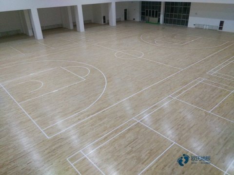 定制運(yùn)動(dòng)館地板哪些牌子好
