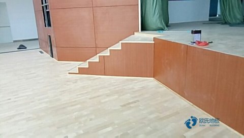 運(yùn)動(dòng)木地板施工前基礎(chǔ)要求
